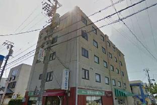 OYO 647 Iwata City Hotel