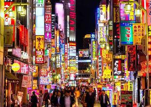 Easy stroll to ShinjukuStation! Center of TOKYO!