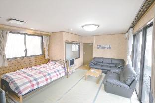 5-minute drive to a popular attraction Big Family