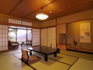 Atami Taikanso Hotel