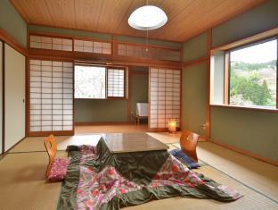 Yunohira-Onsen Shukusai Gyouunsou