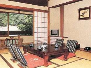 Oumiya Ryokan Hotel