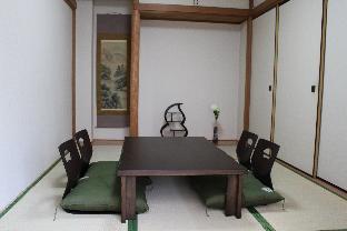 Traditional Japanese style room, Grate access !!
