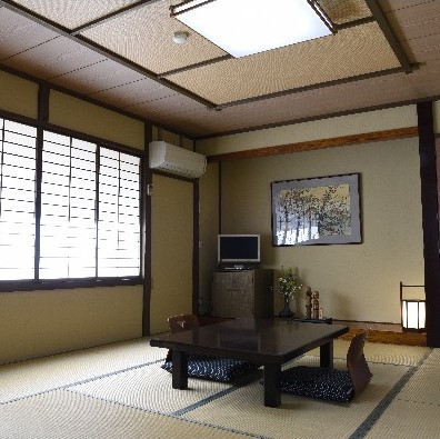 Tanigawa Onsen Yado Kanzan(Hydro bath & Gourmet)