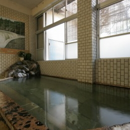 Oigami Onsen Motoyu Rakuzenso