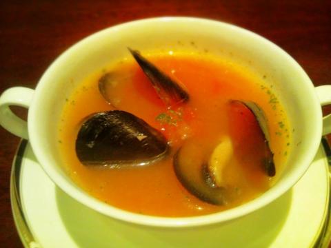 Yahiko Onsen Hotel Weib